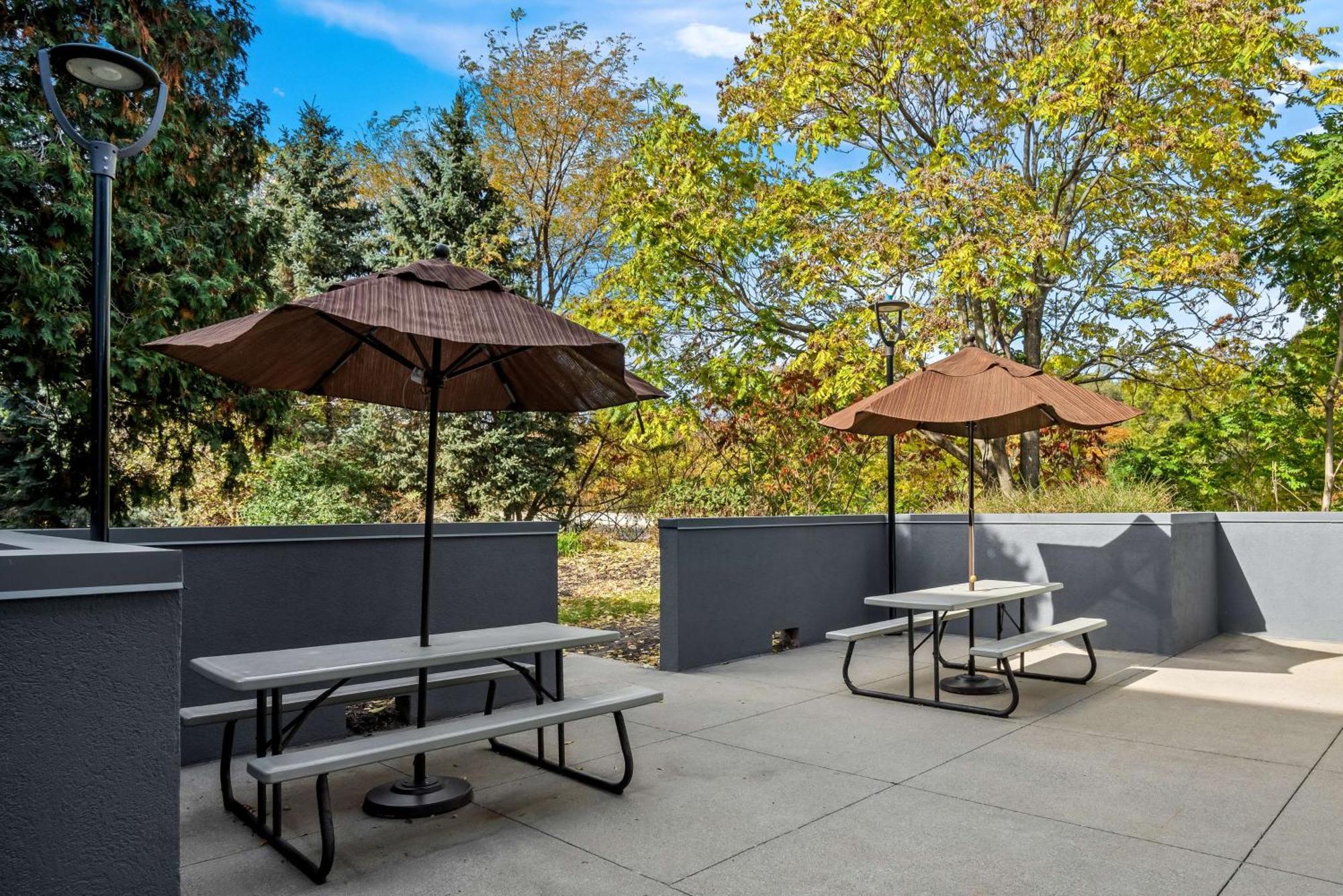 Surestay Plus Hotel By Best Western Stevensville St Joseph Exterior photo